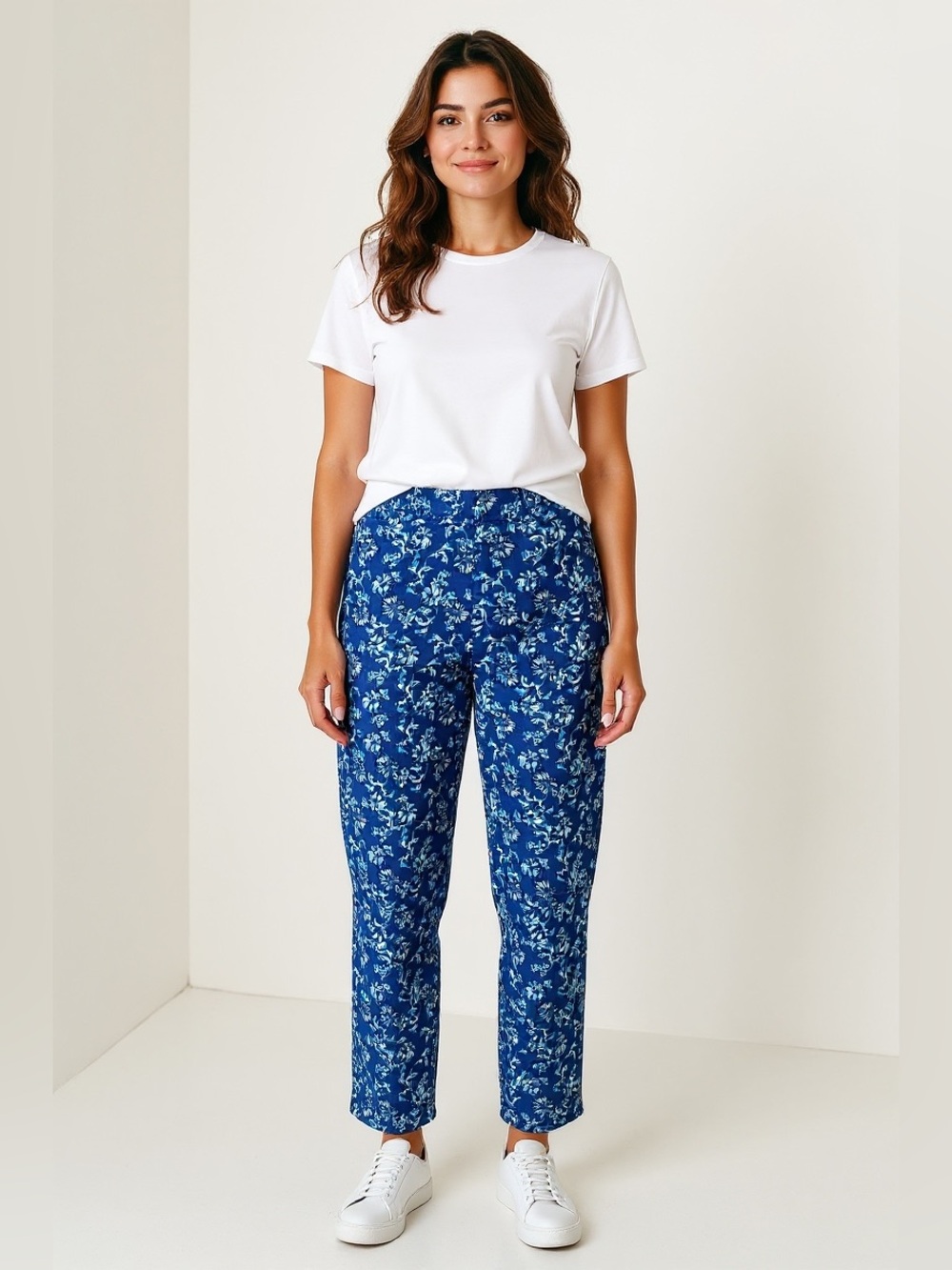 White House Black Market Blue Floral Straight-Leg Pants